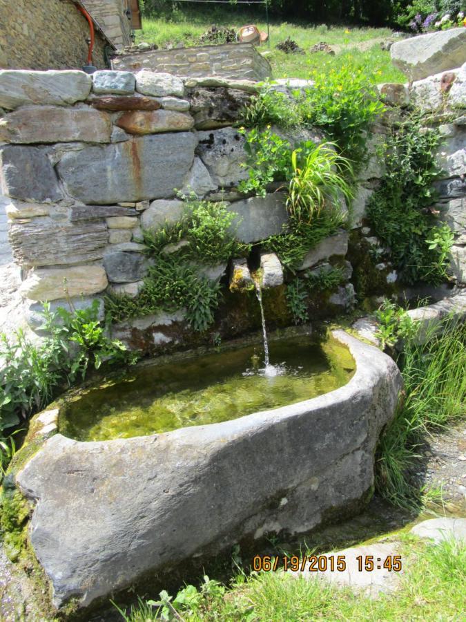 Le Pre De La Fontaine Bed and Breakfast Billiere Εξωτερικό φωτογραφία